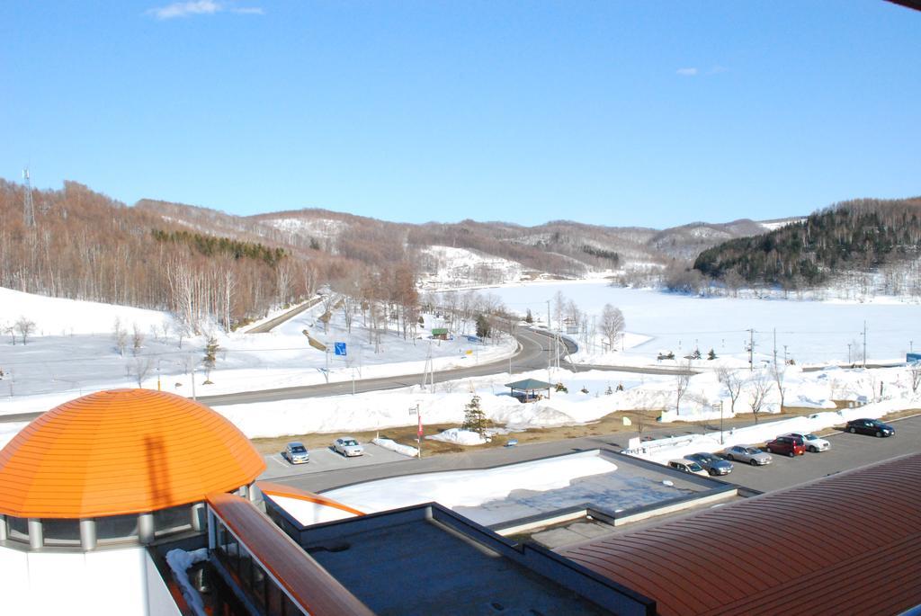 Kenbuchi Onsen Lakeside Sakuraoka Екстер'єр фото