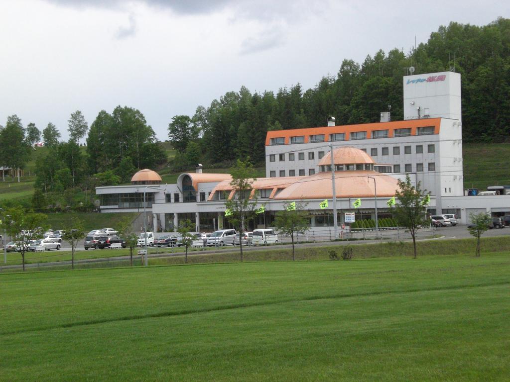 Kenbuchi Onsen Lakeside Sakuraoka Екстер'єр фото